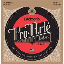 Cordes guitare classique Pro Arte Normal EJ45